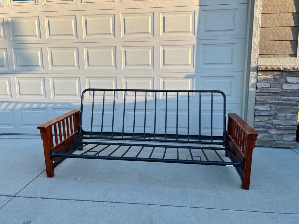 Porch Furniture Disposal in Metairie