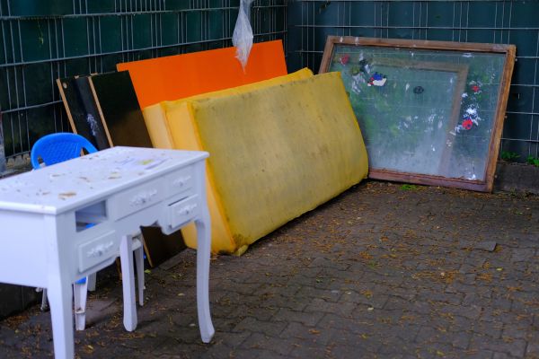Old Furniture Disposal in Metairie